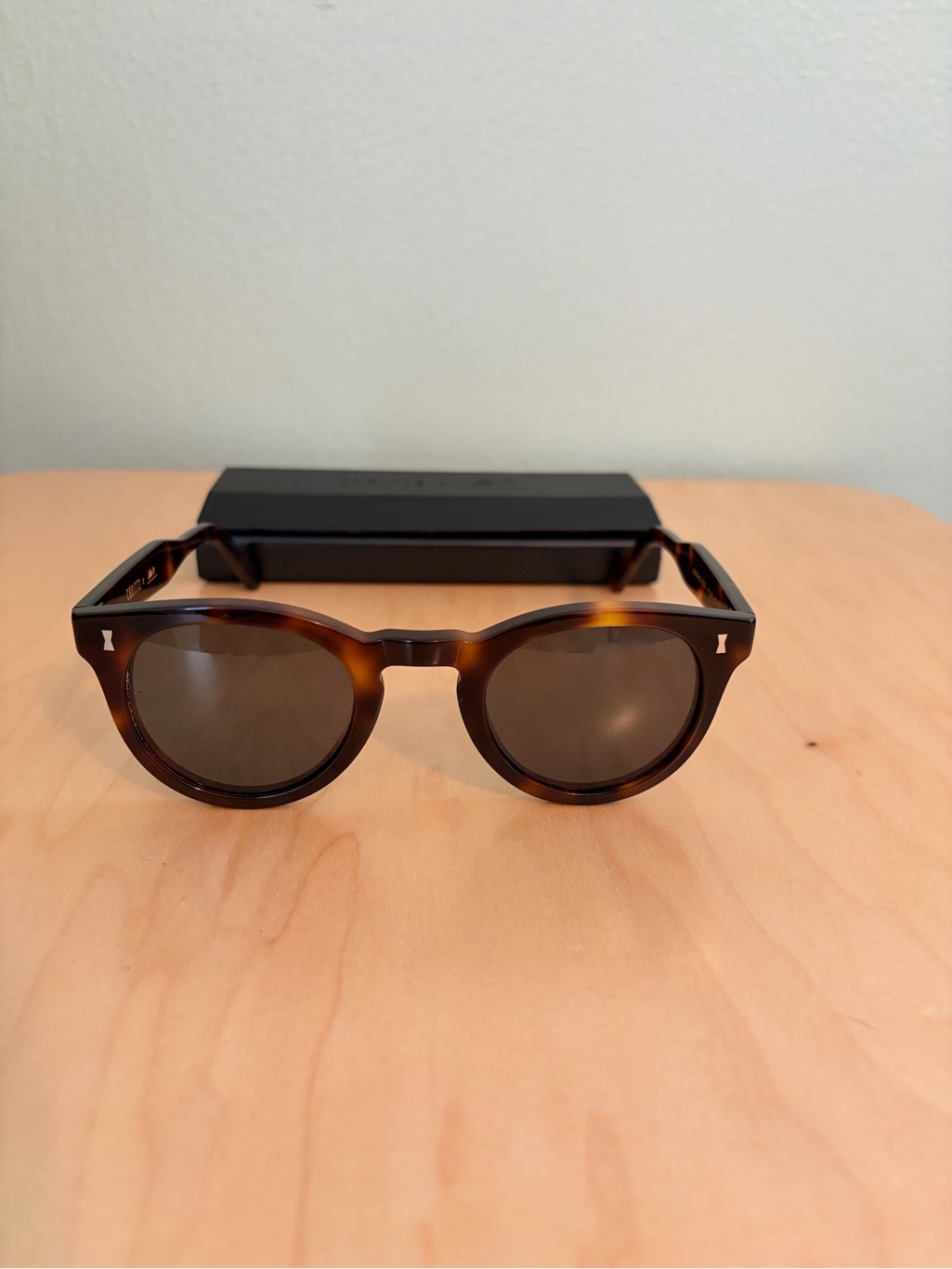 Nwt Cubitts X Mr. P Round Tortoiseshell Sunglasses With Protective Case — image 2 of 8